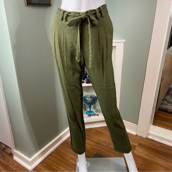 Forever 21 Pants - Forever 21 army green Linen blend Tie-Waist Cropped Pants tapered paper bag S